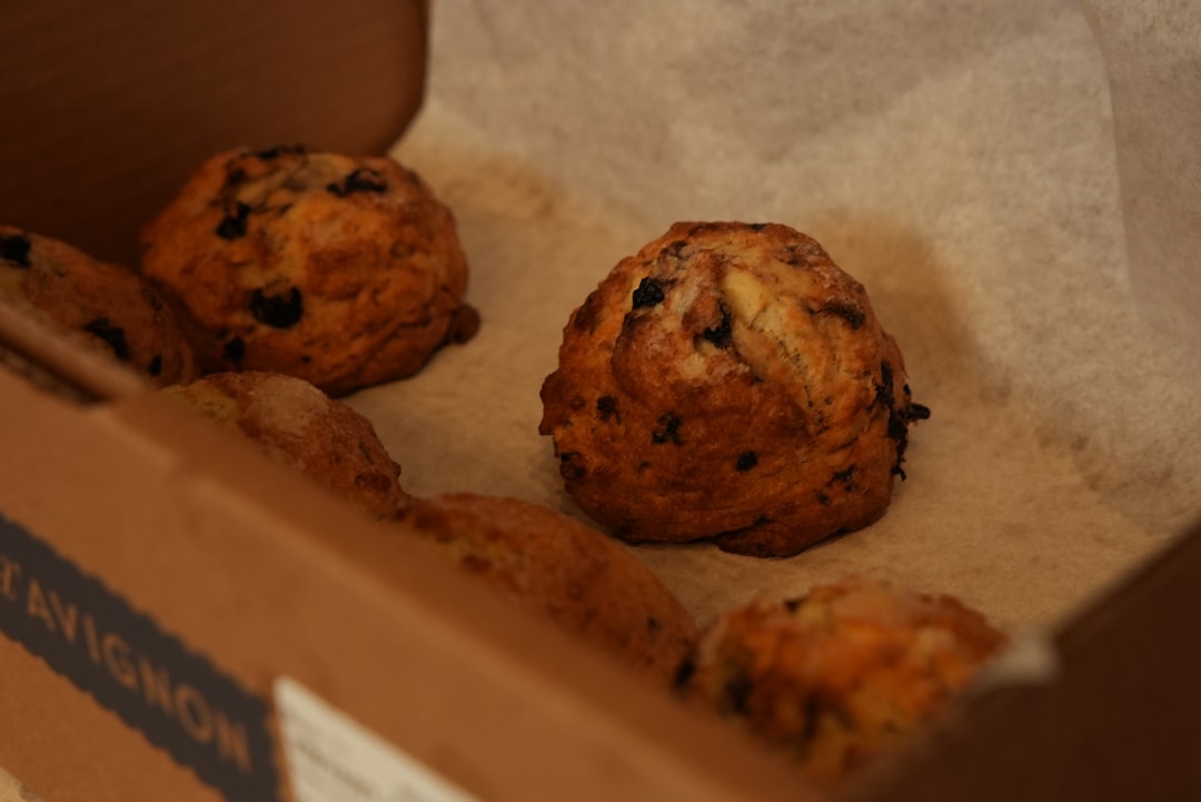 Calorias do biscoito recheado: saiba por 100g e por unidade